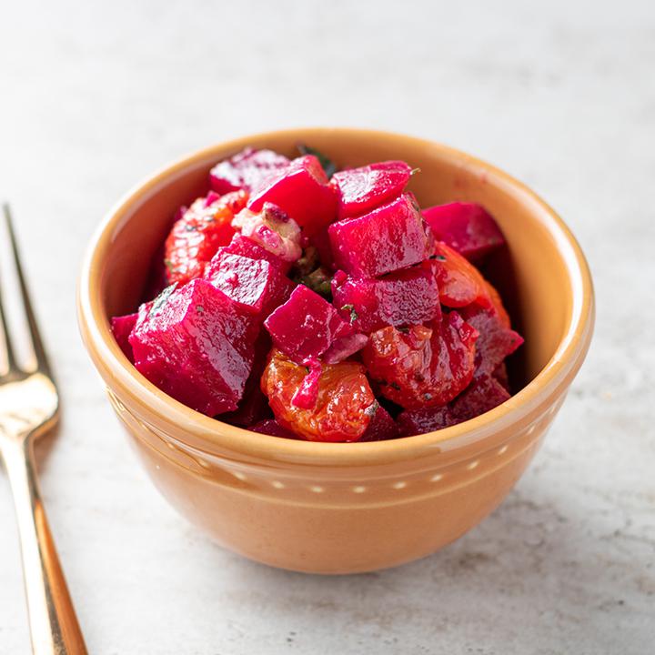 Beet, Orange &amp; Walnut Salad